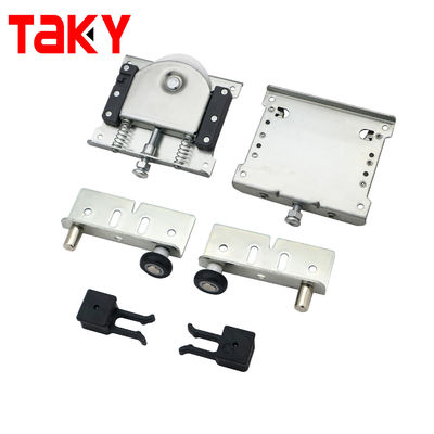 ভালো দাম আধুনিক ডিজাইনের পোশাকের জন্য নরম লস প্লাস্টিকের রোলার ফিটিং হোটেলের স্লাইডিং ডোর অনলাইন